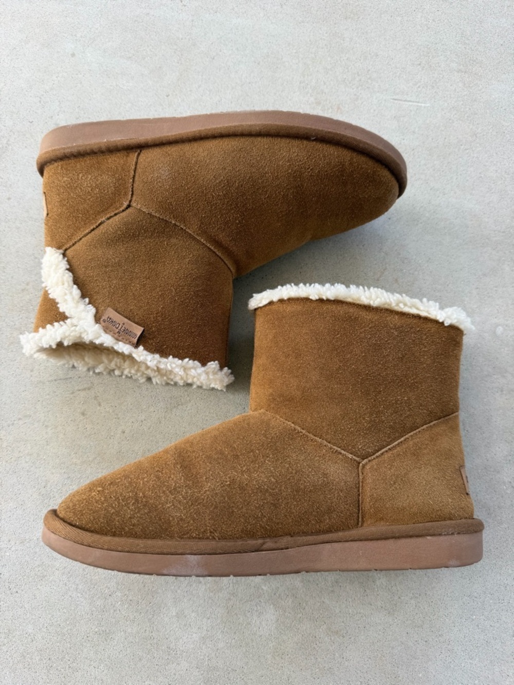 Minnetonka Suede Midwest Mini Boots Women’s Size 9 - Picture 2 of 10